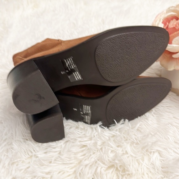 NEW Seychelles Pretty Little Bird brown suede heel ankle bootie women size 8 - Picture 6 of 7